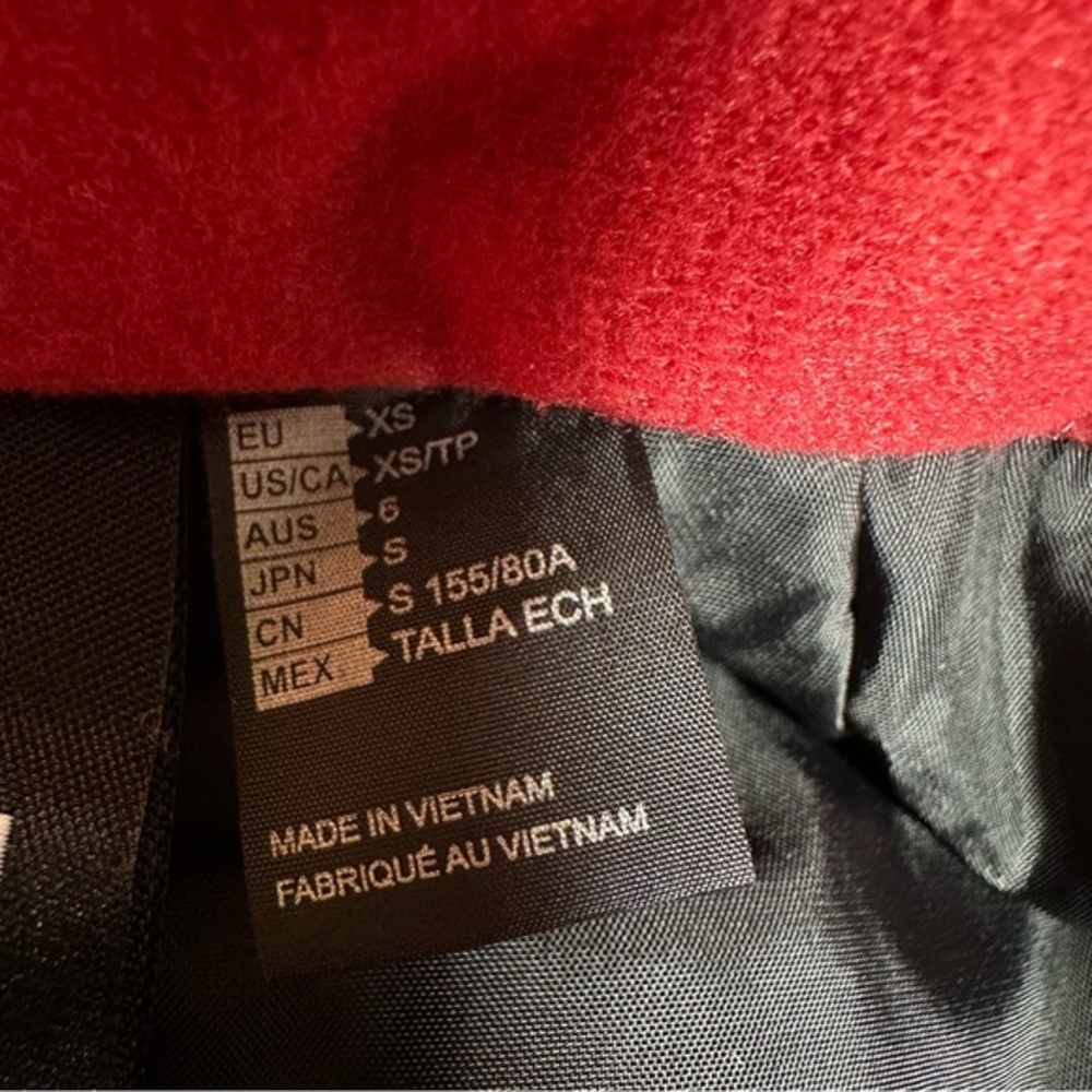 O’Neill Wavelite Ski Snowboard Jacket Womens XS Red Pink Black Floral 10K - Picture 14 of 16